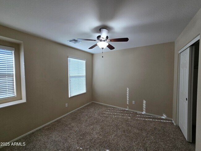 Building Photo - 256 N Scott Dr