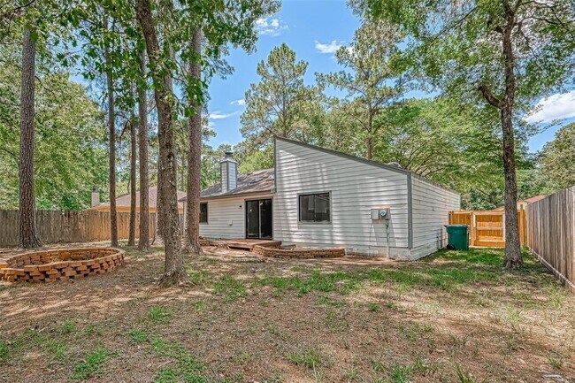 Building Photo - 12 Field Flower Ct