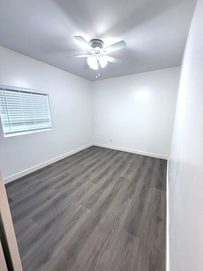 Building Photo - 12622 Fletcher Dr