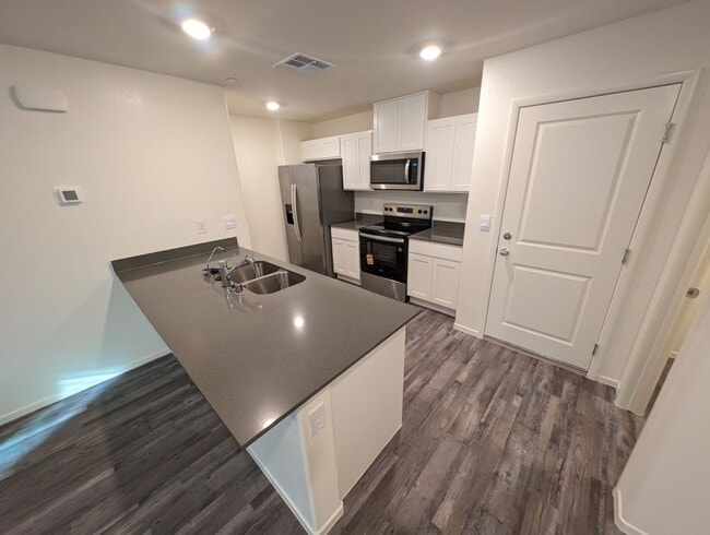 Building Photo - 5018 Sage Mesa Ave