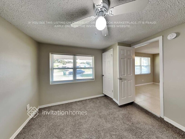 Building Photo - 8504 Rose Terrace