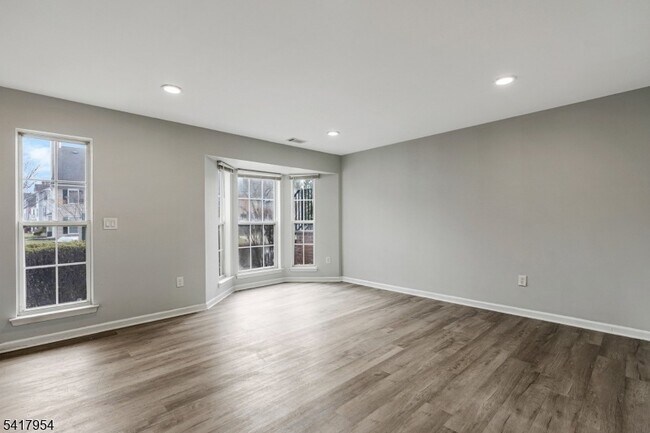 Building Photo - 3505 French Dr