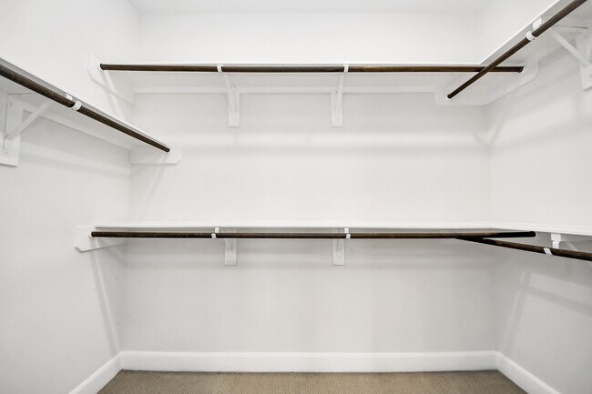 Building Photo - 325 Eado Park Cir