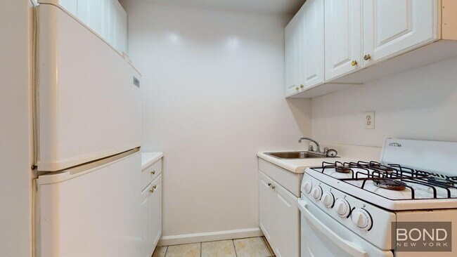 Floorplan - 330 East 74th Street