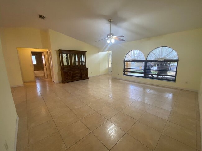 Building Photo - 21180 Burkhart Dr