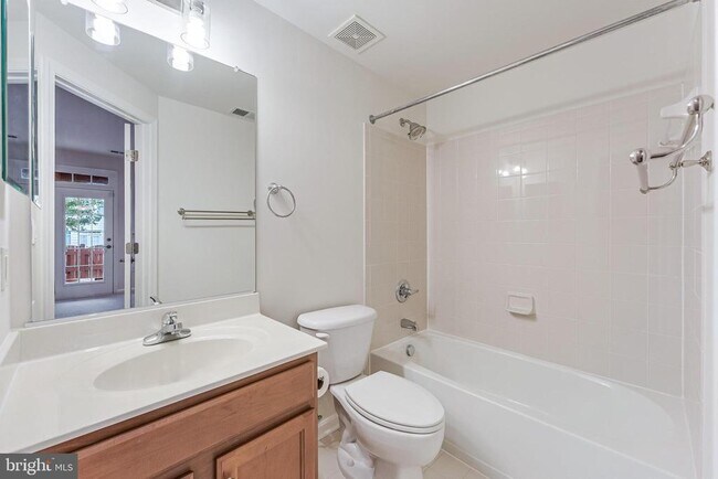 Building Photo - 16329 Flotsam Ln