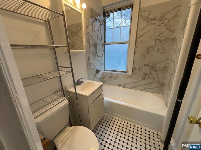 Building Photo - 311 79th St