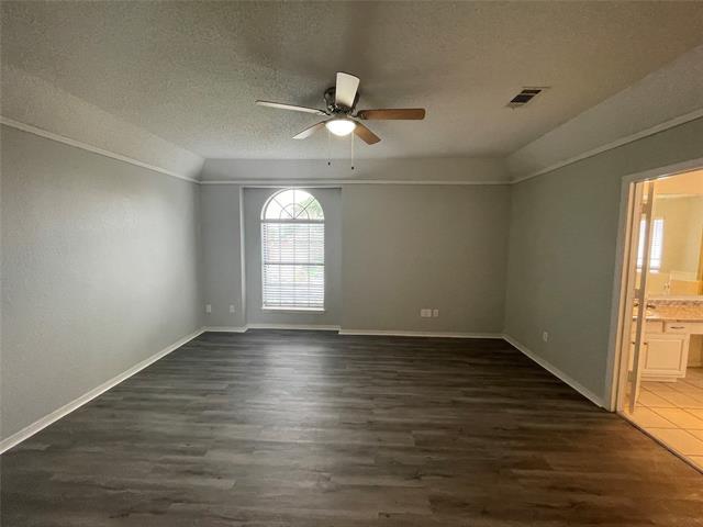 Building Photo - 923 Azalia Dr