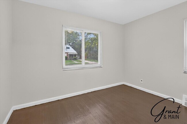 Building Photo - 7726 Beaverland St