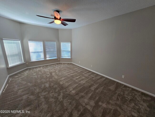 Building Photo - 204 Balvenie Dr