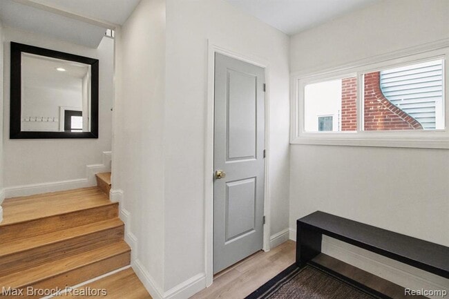 Building Photo - 314 S Laurel St