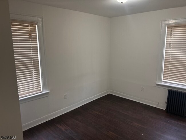 Building Photo - 185 Goldsmith Ave