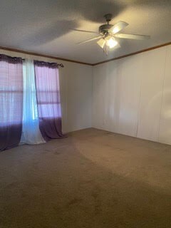 Building Photo - 545 S Apricot Ave