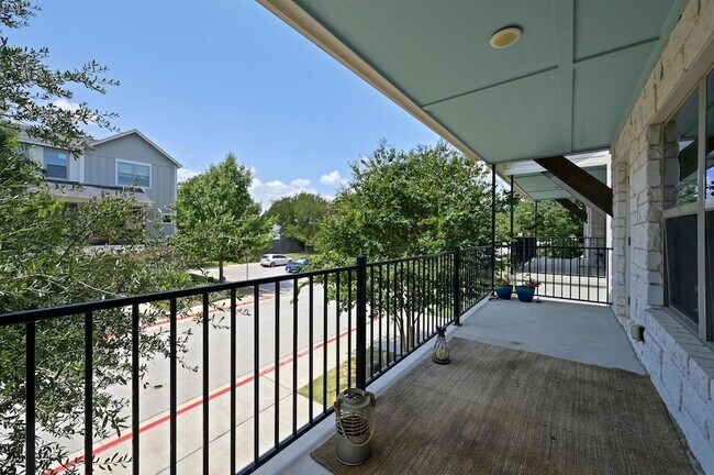Building Photo - 205 Birch Oak Ln