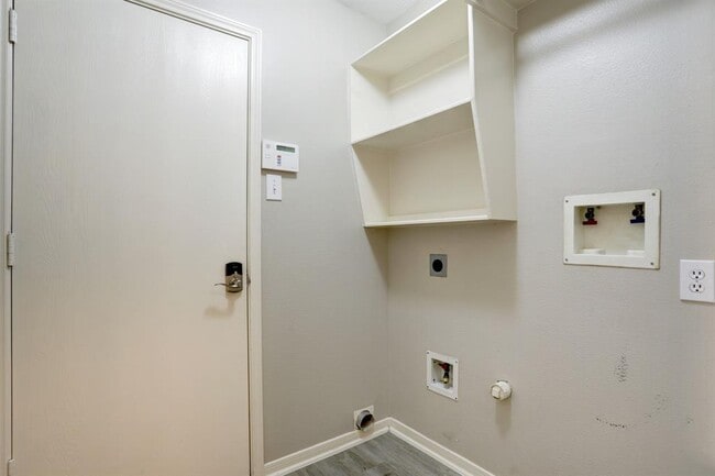 Building Photo - 5108 Cherrywood Ct