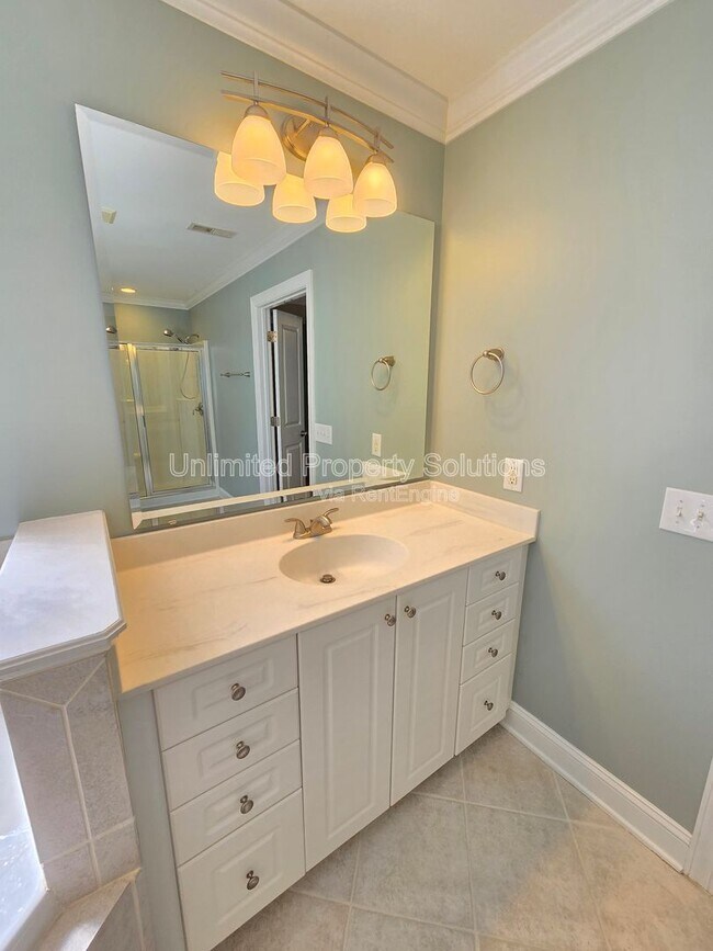 Building Photo - 4838 Whitner Dr