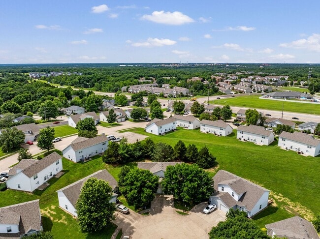 Building Photo - 3501-3503 Delmar Ct.