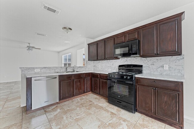 Building Photo - 12251 Noco Dr