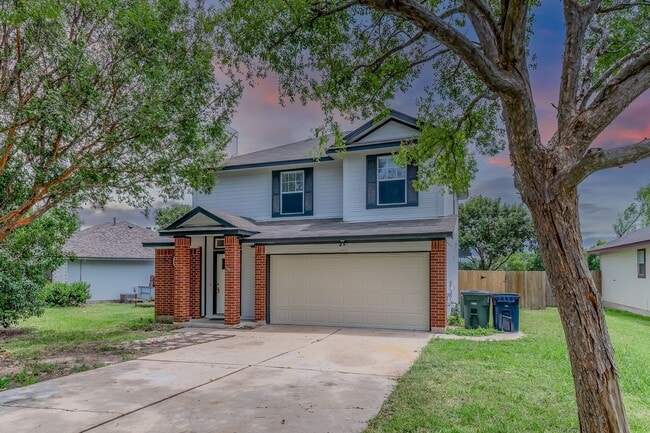 Building Photo - 1202 Still Meadow Dr