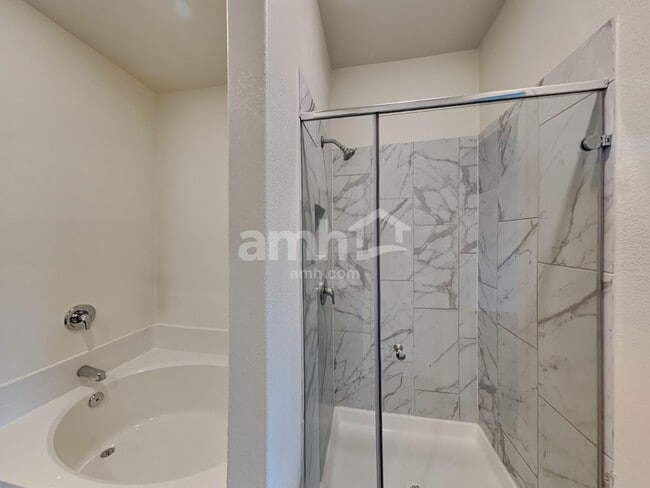 Building Photo - 1246 Treeta Trail