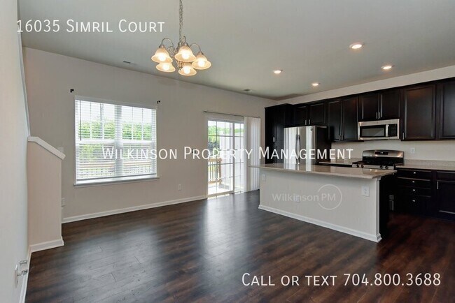 Building Photo - 16035 Simril Ct