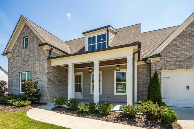 Building Photo - 5030 Jon Oak Dr