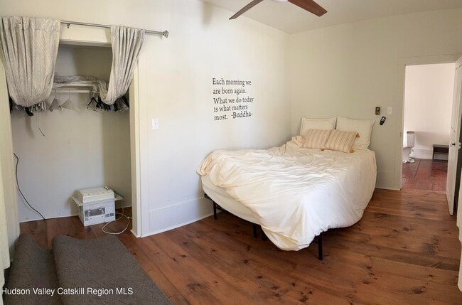 Building Photo - 648 Albany Turnpike