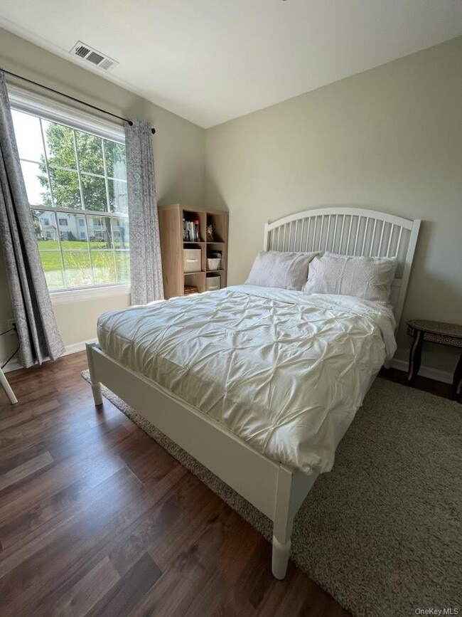 Building Photo - 208 Fairview Cir