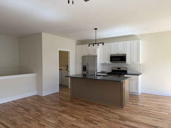 Building Photo - 931 Partridge Cir