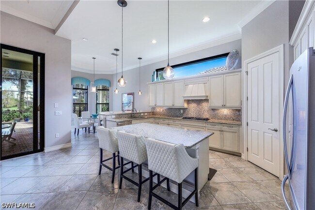 Building Photo - 7546 Lantana Cir