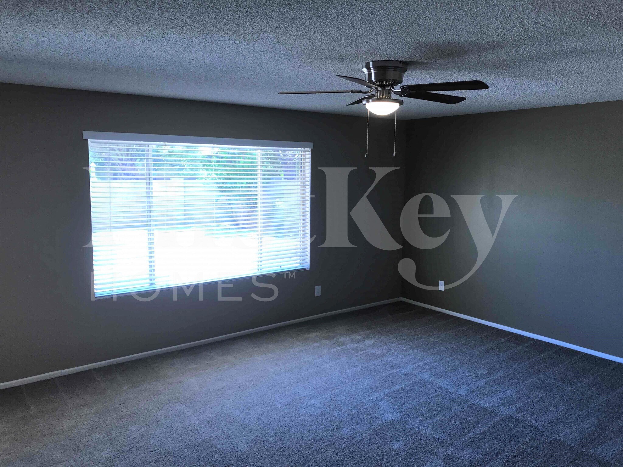 Building Photo - 4507 W Aster Dr