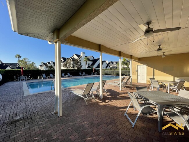 Building Photo - 13532 Fountainbleau Dr