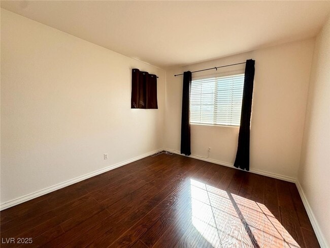 Building Photo - 7962 Traditional Ct