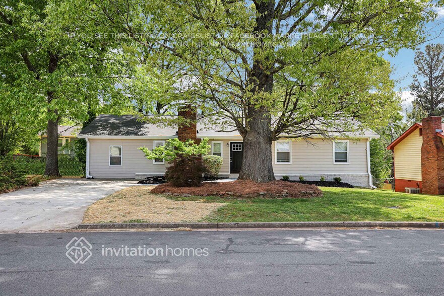 Primary Photo - 2052 Marbut Ln