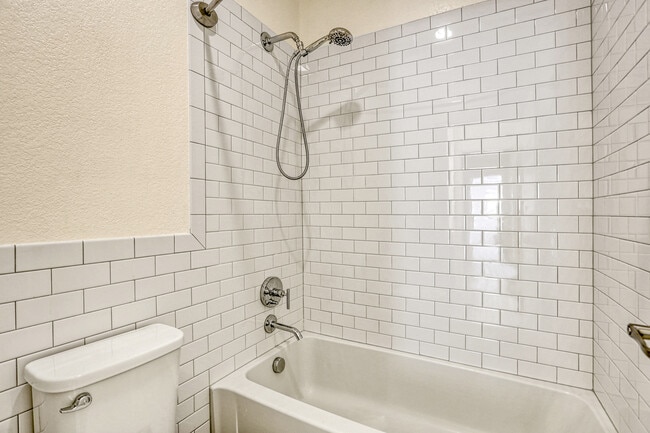 Building Photo - 5432 W 97th Pl