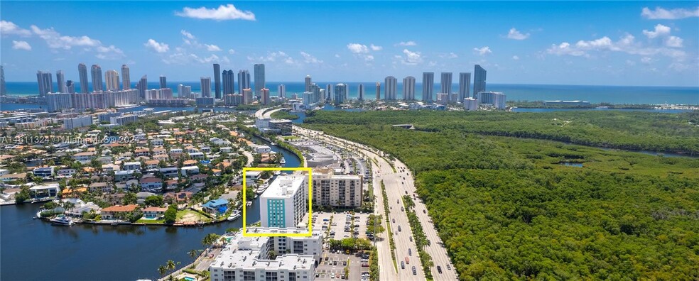 Primary Photo - 2841 Sunny Isles Blvd