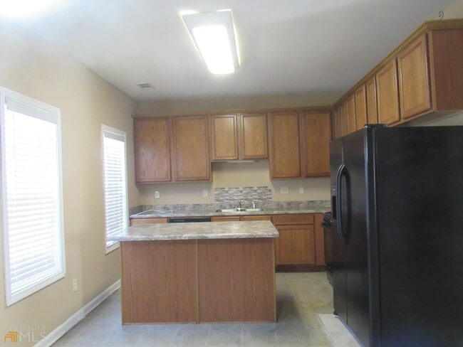 Building Photo - 2733 Rocky Ct