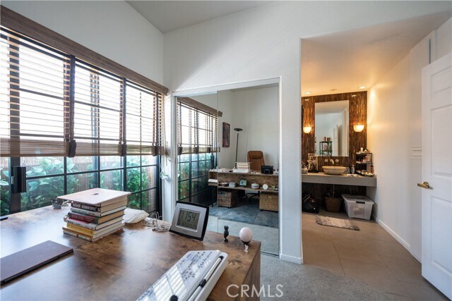 Building Photo - 1424 26th St