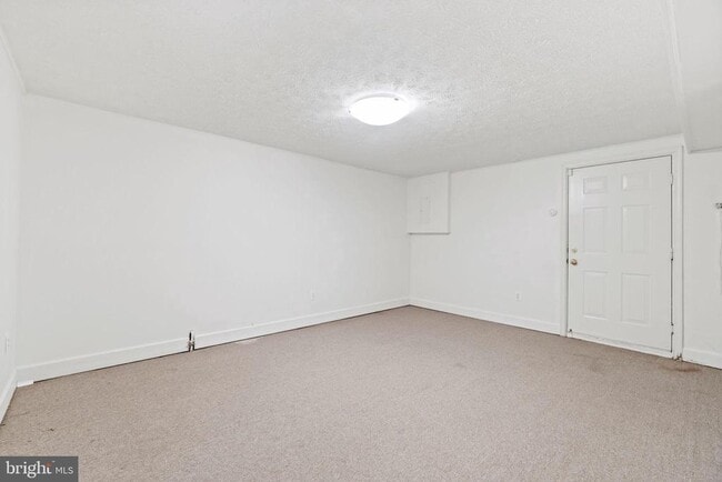 Building Photo - 1818 Panarama Ct