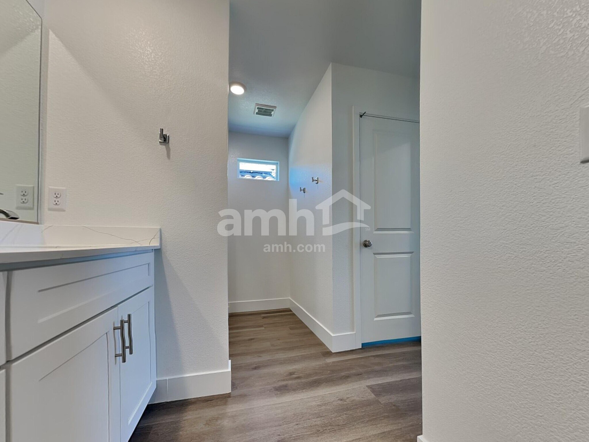 Building Photo - 7285 Arroyo Crossing Pkwy