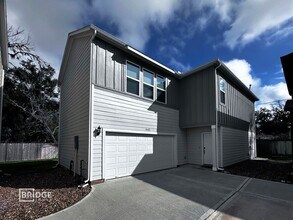 Building Photo - BRUNSWICK PLAN