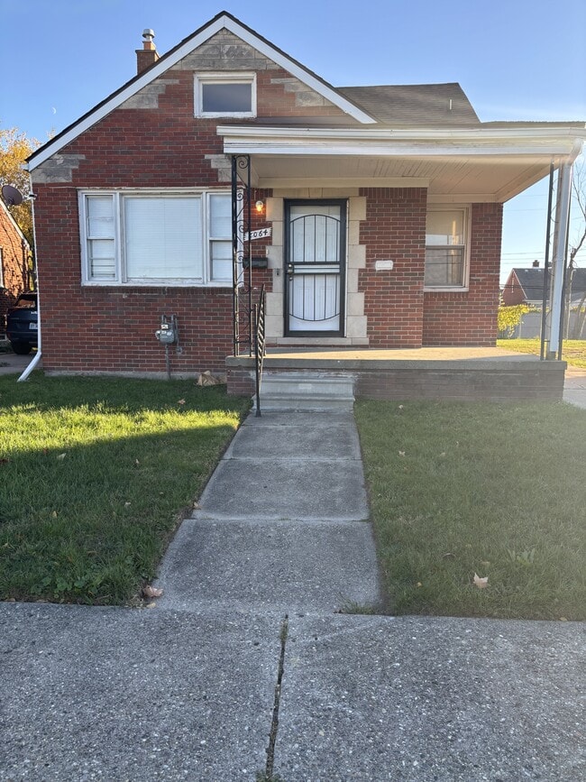 Building Photo - 8064 Suzanne Ave