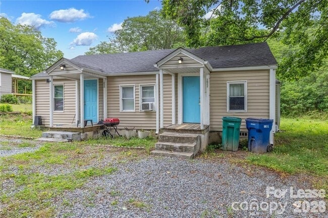 Building Photo - 1022 Wood St