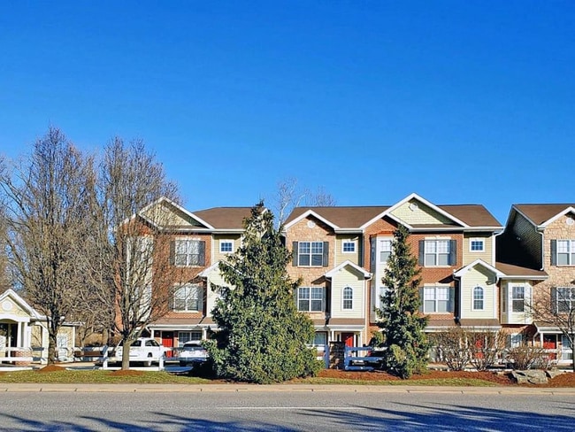 Building Photo - 2756 Mcknight Crossing Ct