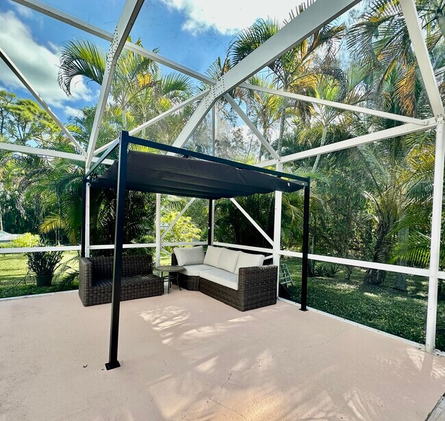 Building Photo - 13638 88th Pl N