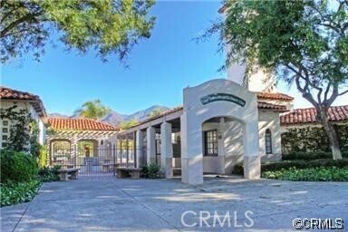 Building Photo - 57 Brisa Del Lago