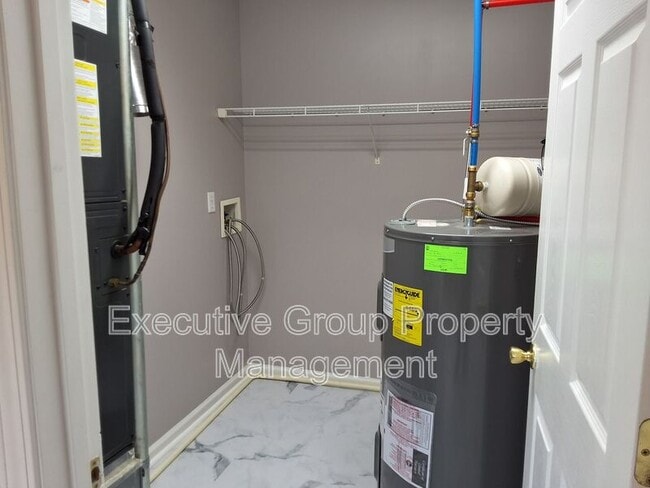 Building Photo - 103 Kenilworth Ct