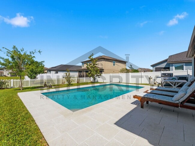 Building Photo - 34266 Radley Wy