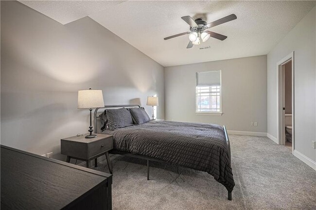 Building Photo - 5029 Woodstock Ct