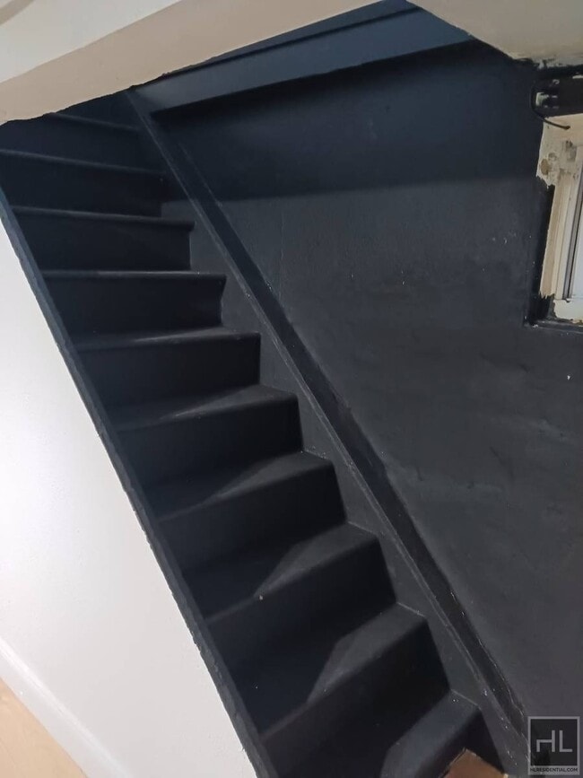 Building Photo - 128 STREET